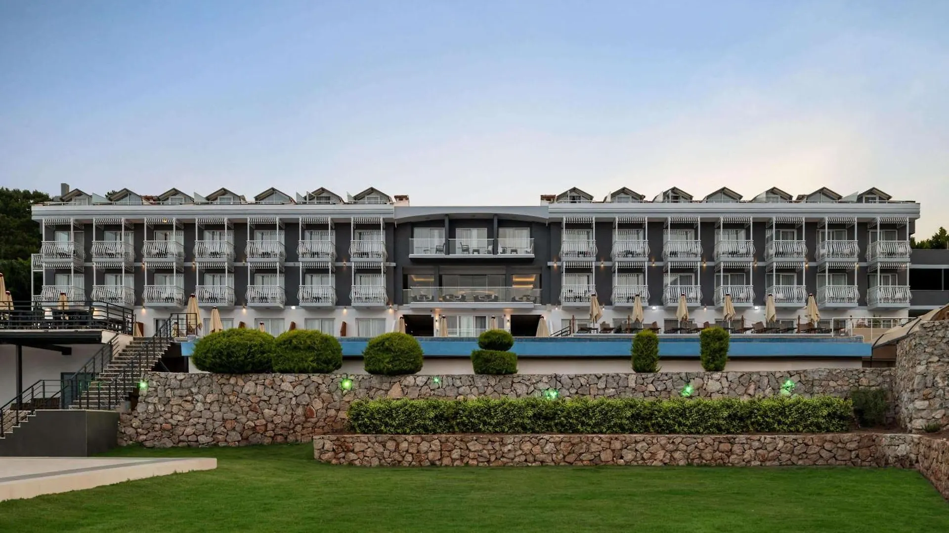 Ramada By Wyndham Fethiye Oludeniz Adult Only Hotel